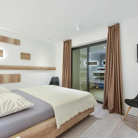 Light Star I Villa
