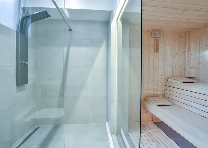 Light Star I Villa *