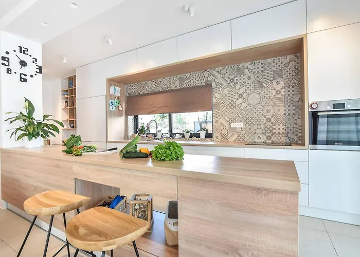 Light Star I * Kaštela